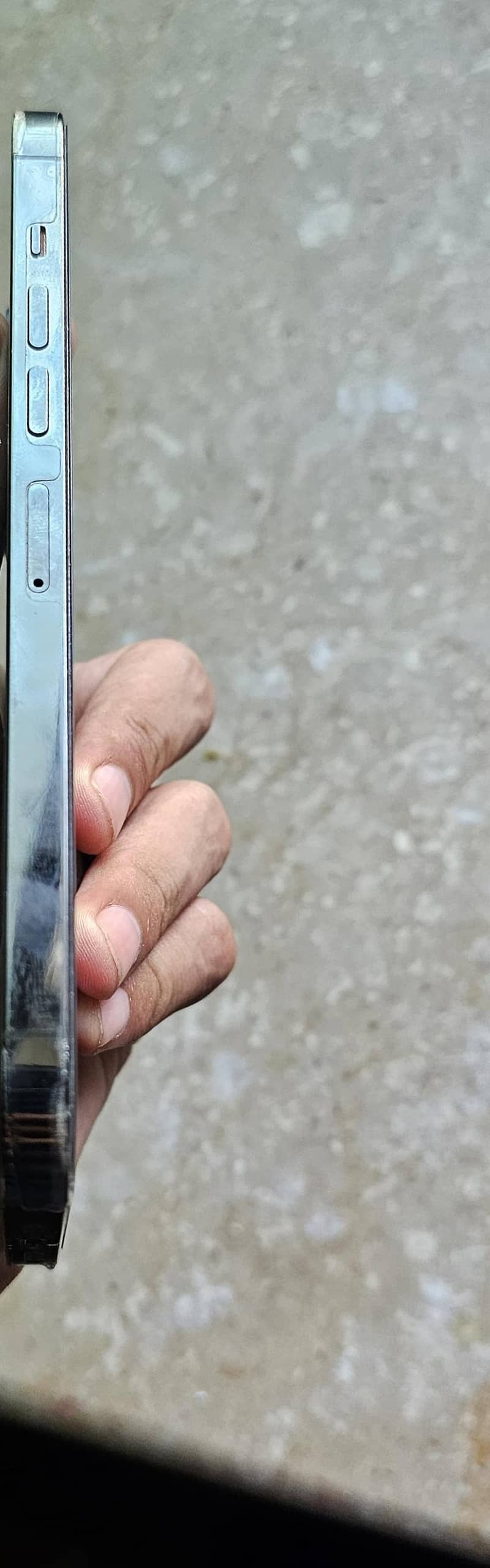 Apple iPhone 13 Pro Max 2
