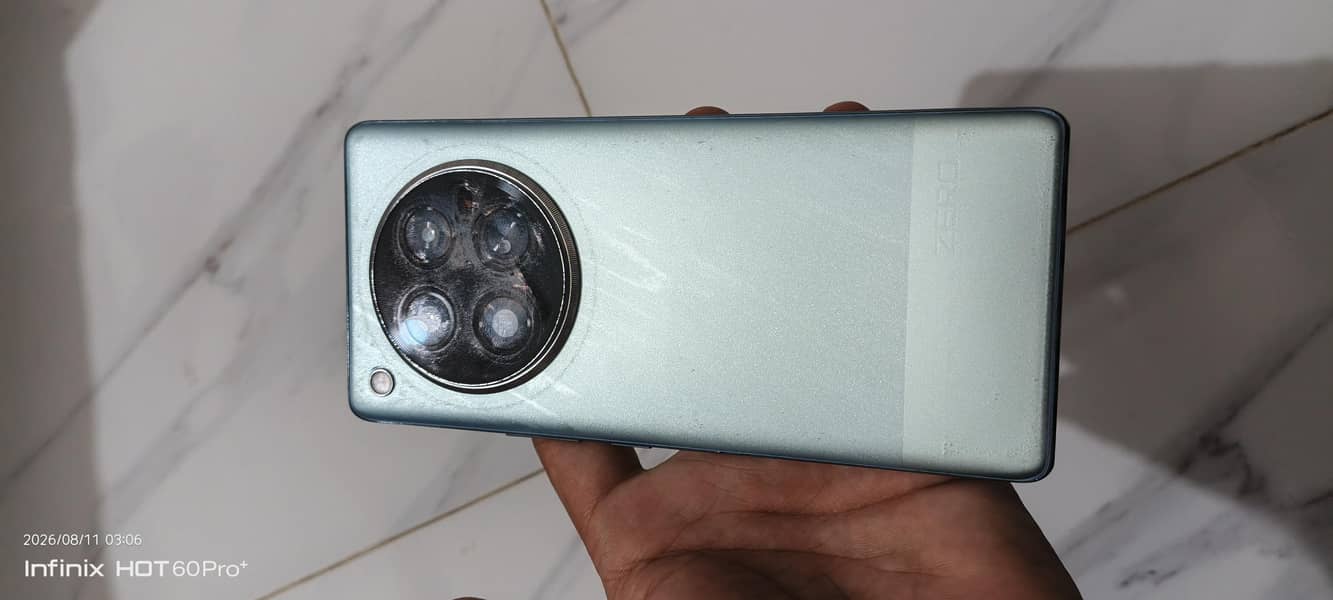 Infinix Zero 40 0