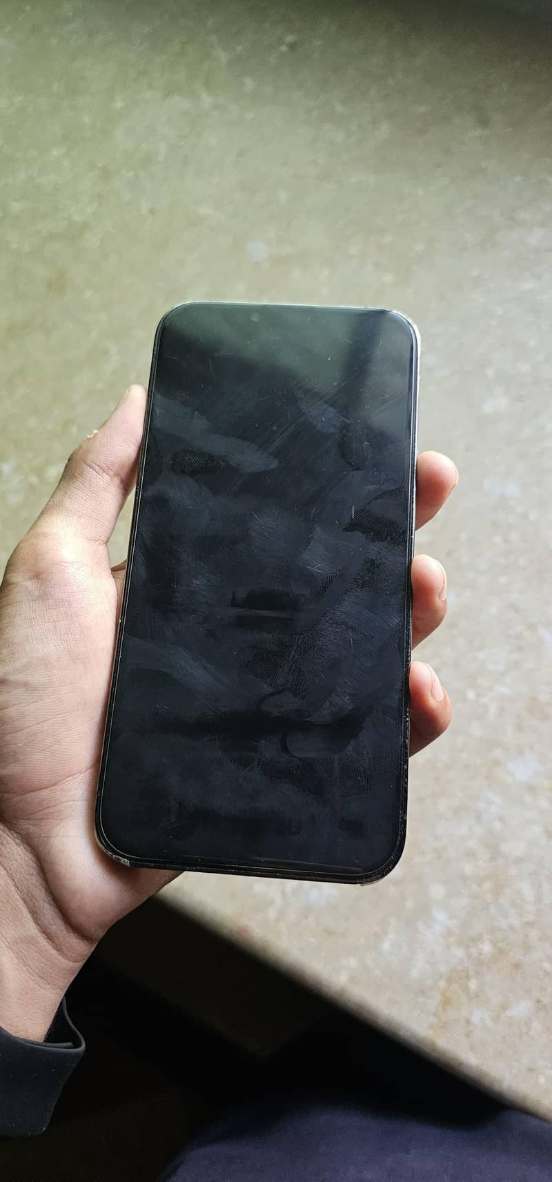 Apple iPhone 13 Pro Max 4