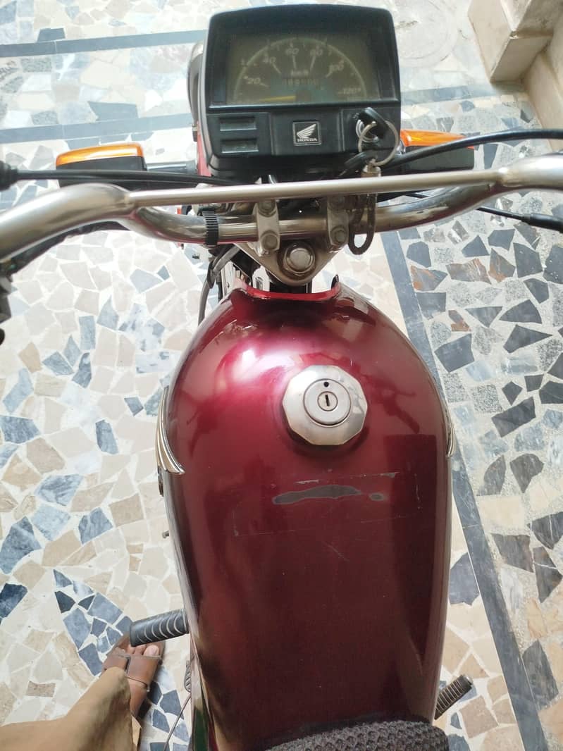 CD 70 2018 model 5