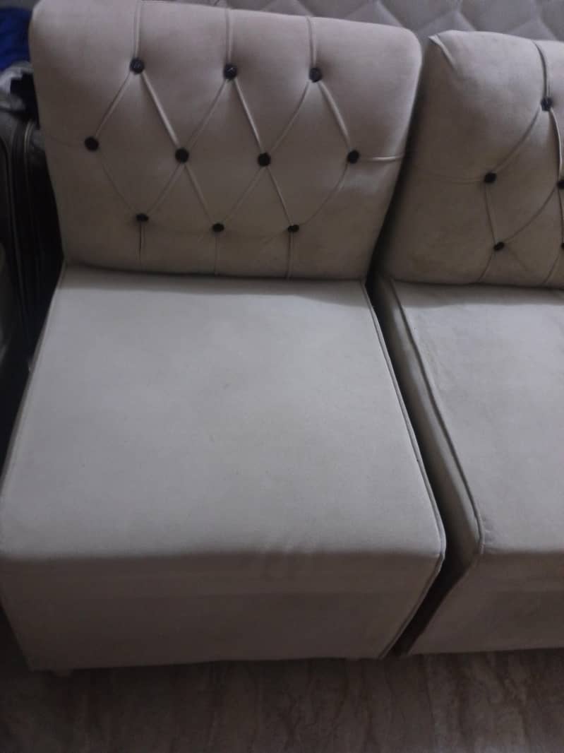 4 seater 4
