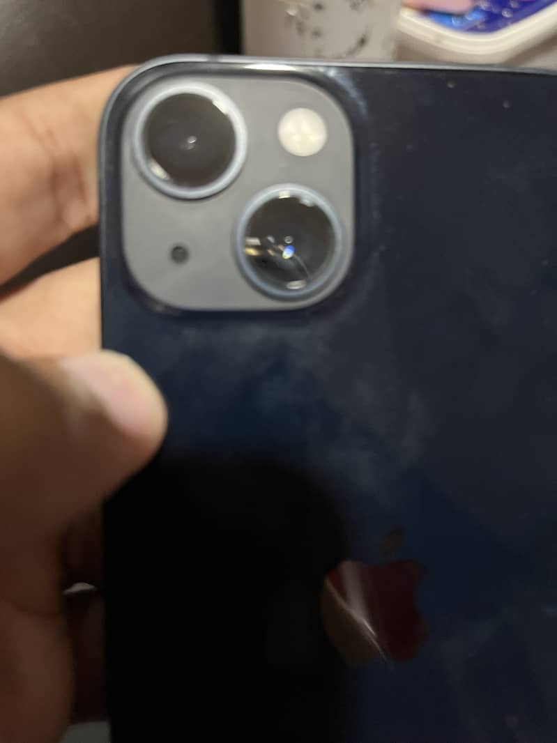 Apple iPhone 13 6