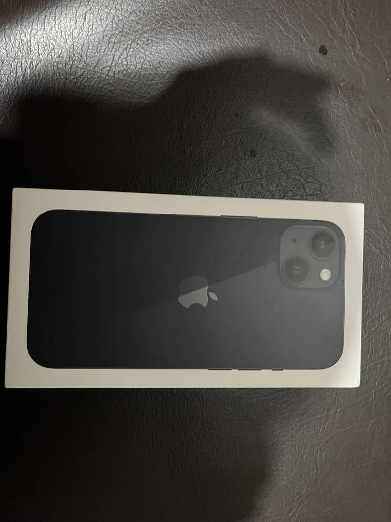 Apple iPhone 13 7
