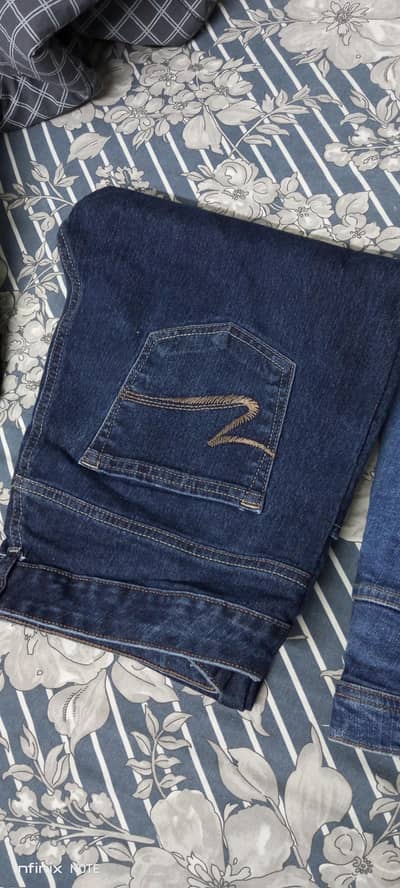 Formal Jeans.