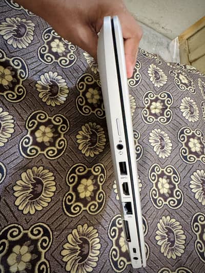 HP ELITE BOOK 840 G5 cori5 8 Generation