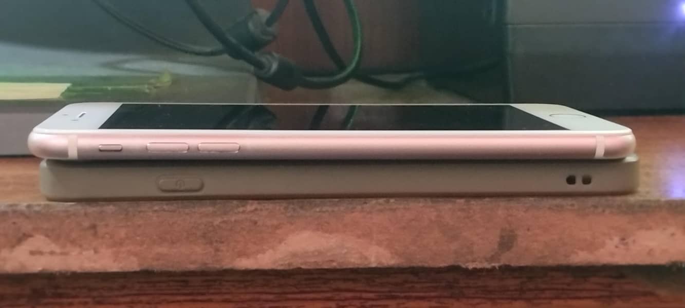 Apple iPhone 7 Plus 3