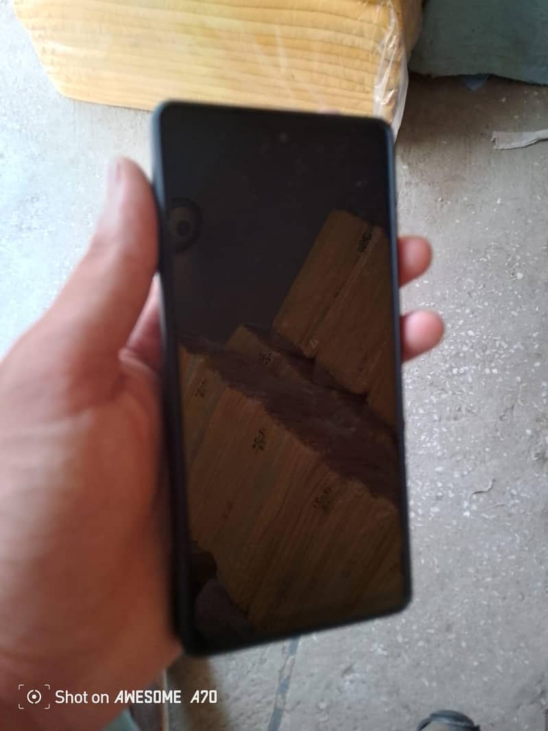google pixel 6a 5