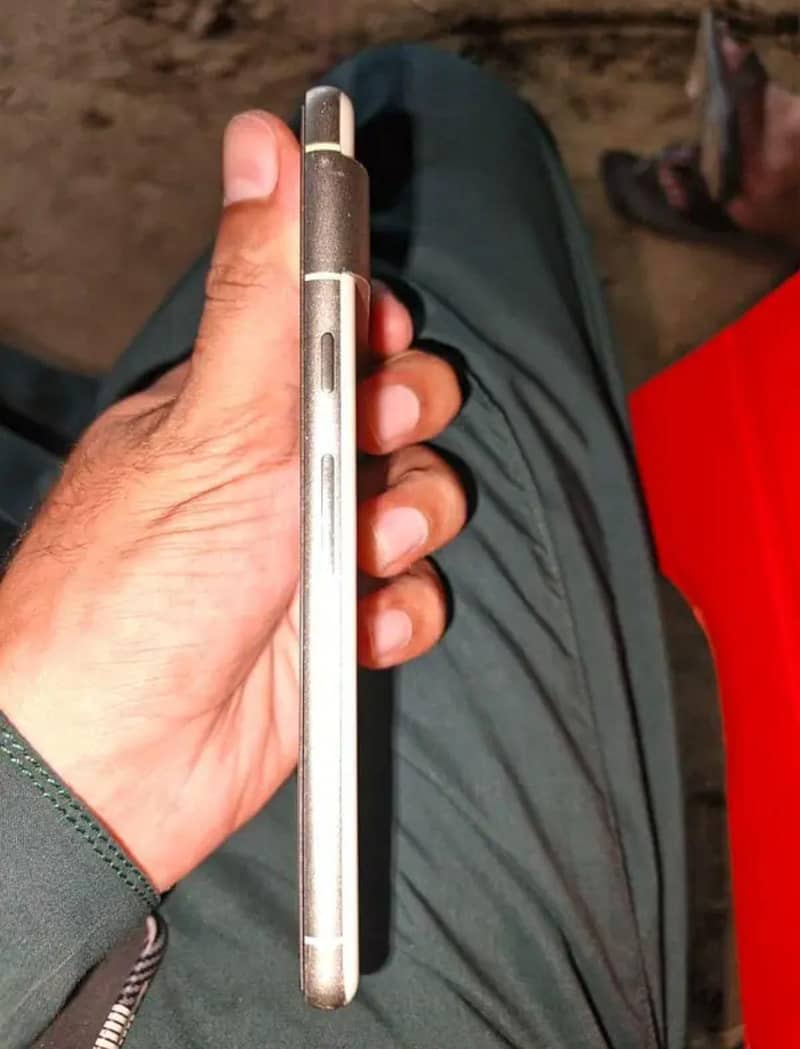 Google Pixel 7 2