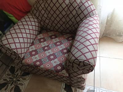 3 seater sofa of 38000