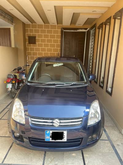 Suzuki Swift DLX 2013
