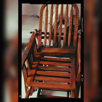 rvarelyRocking chair barely with cushions of Molty foam