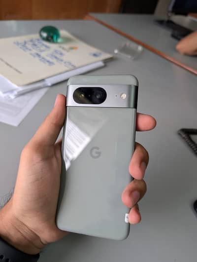 Google Pixel 8(Hazel Grey) – 10/10 Mint Condition