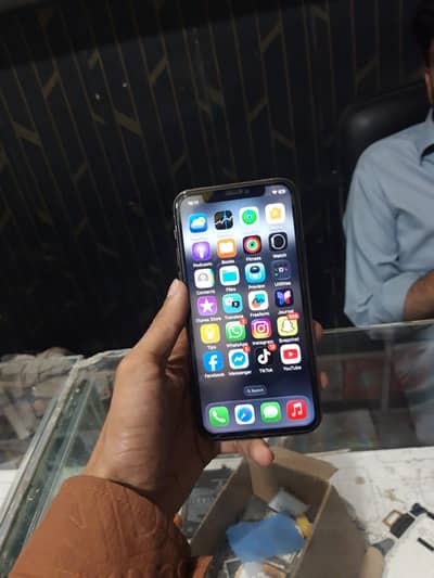 Apple iPhone 11 Pro