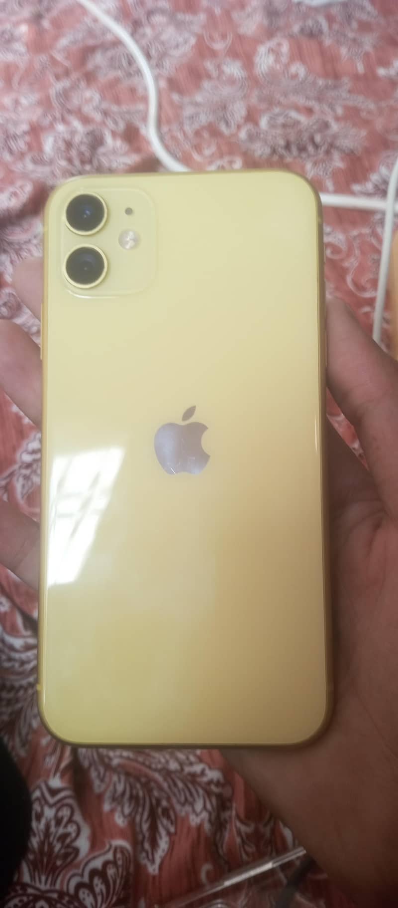 Apple iPhone 11 3