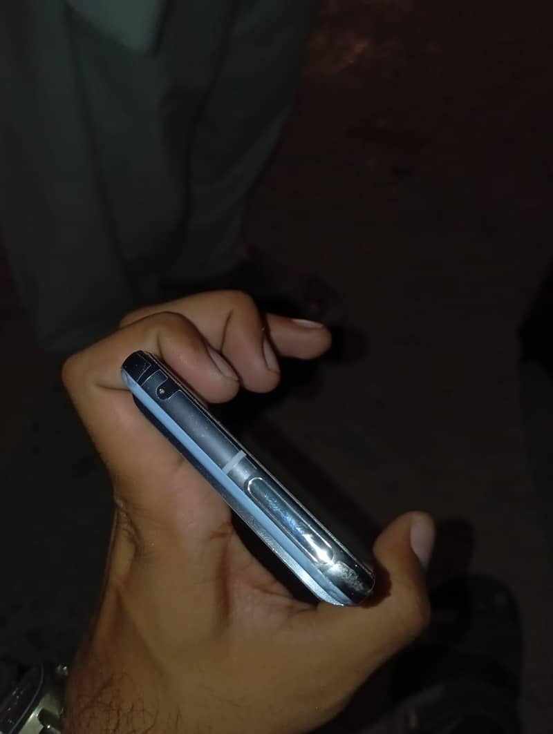 Google Pixel 8 Pro 3