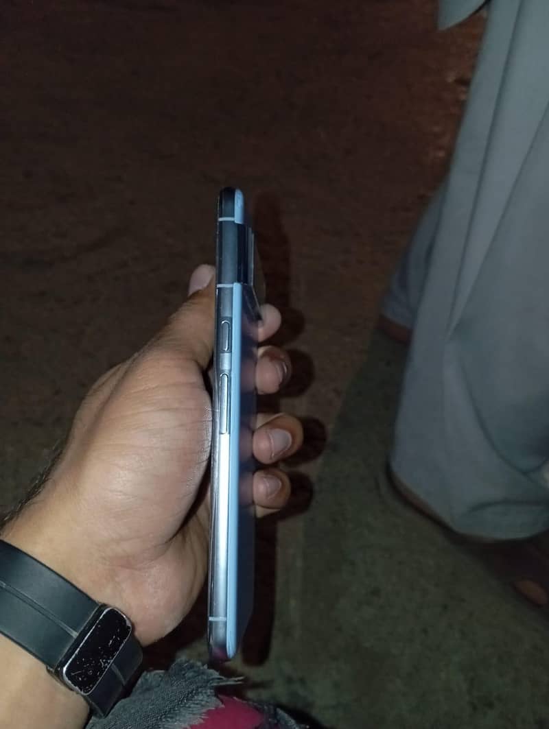 Google Pixel 8 Pro 5