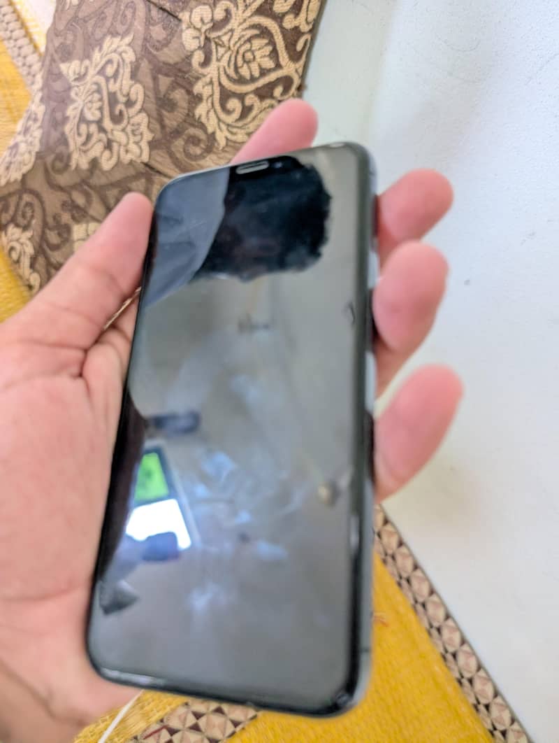 iphone xs 2