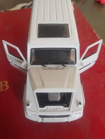matal car new