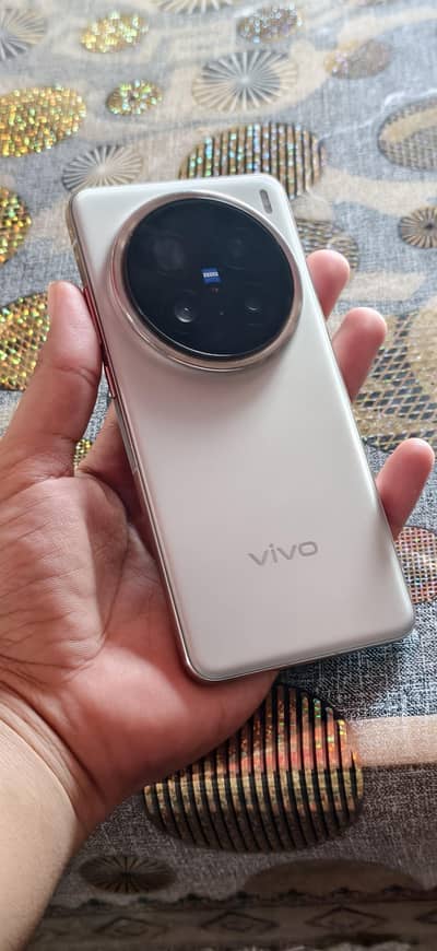 Vivo x200 Pro