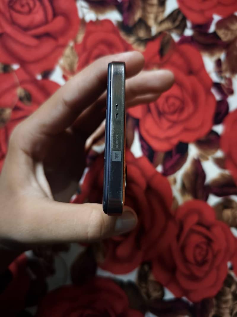 Infinix note 30 4
