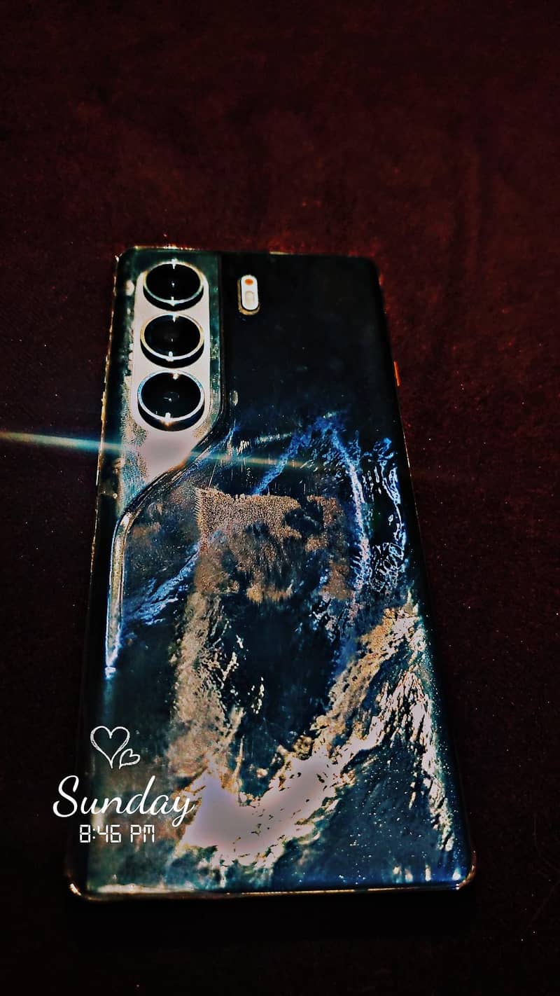 Tecno CAMON 40 Pro 3