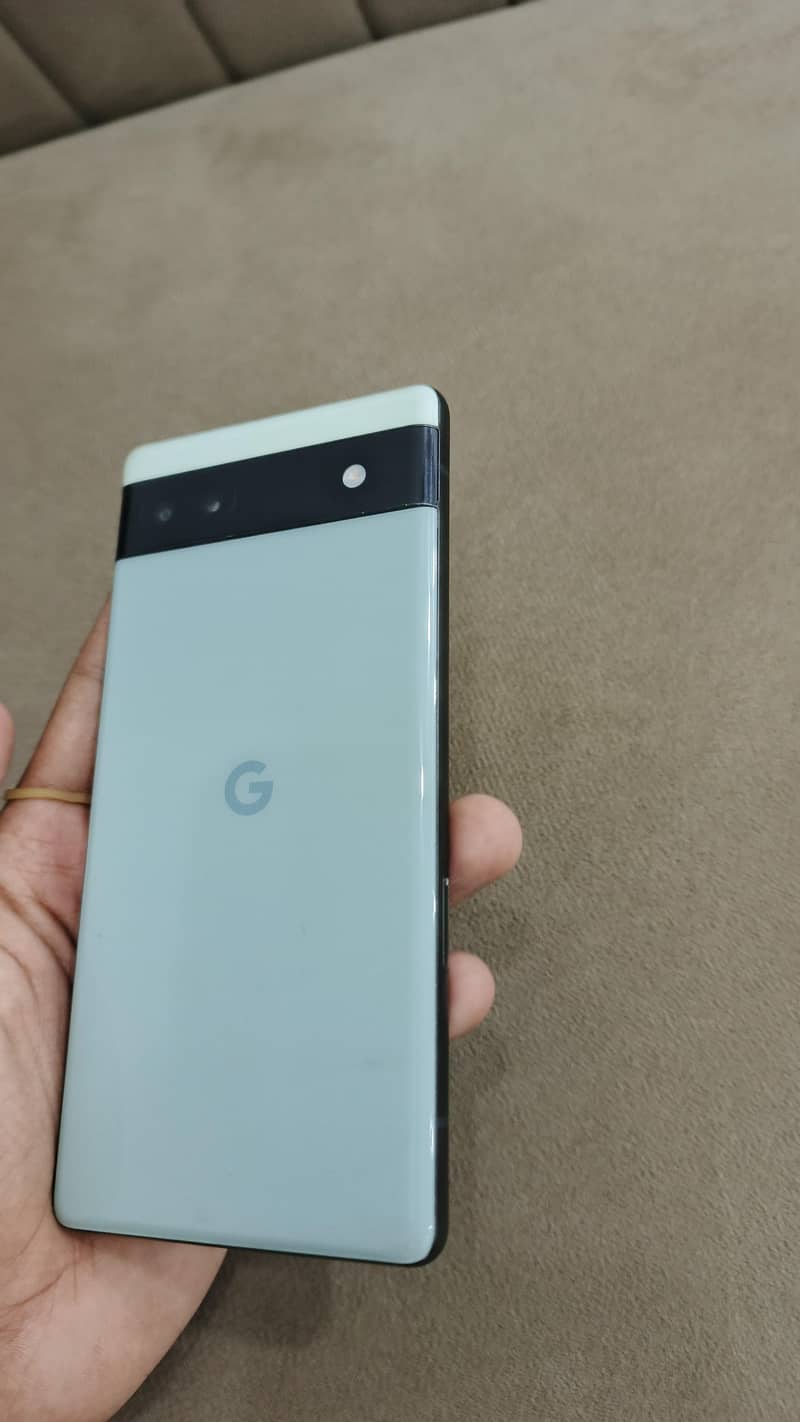 Google Pixel 6a 1