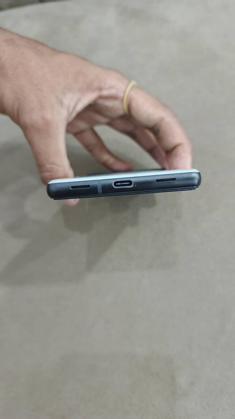 Google Pixel 6a 2