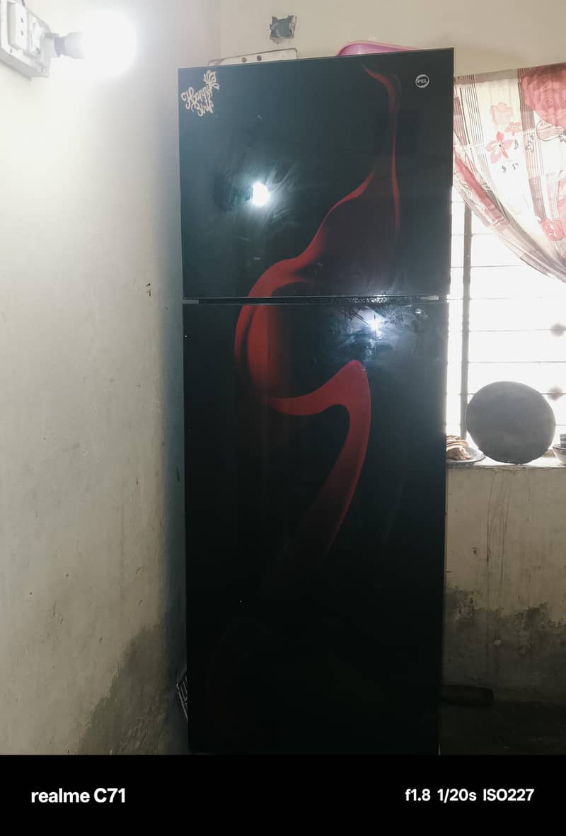 Refrigerator 4