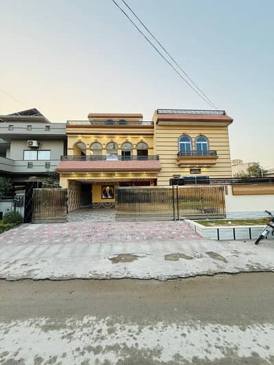 1 Kanal House For Sale In Soan Garden Islamabad