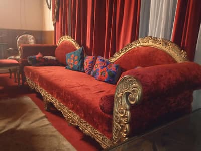 A Big sofa Dewane