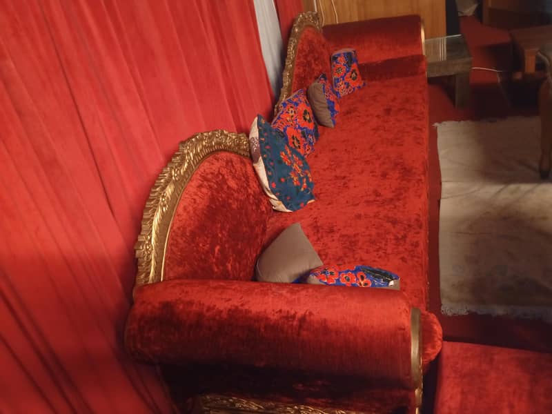 A Big sofa Dewane 1