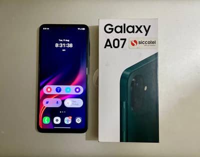 Samsung Mobile A07 6-128 (Urgent sale) In Warranty 90hz display
