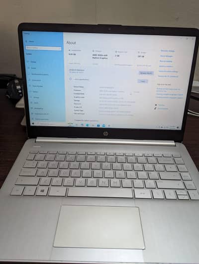 HP 14s Laptop | AMD 3020e | 8GB RAM | 256GB SSD | 2GB Radeon Graphics