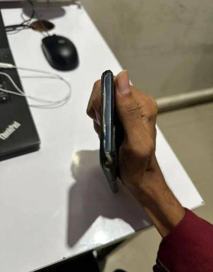 OPPO A54 4