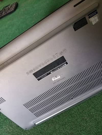Dell Latitude 7400 | Core i5 8th Gen | 8GB RAM | 256GB NVMe SSD