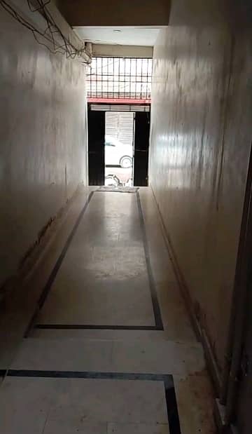 A Prime Location Flat Of 80 Square Yards In Rs. 11000000