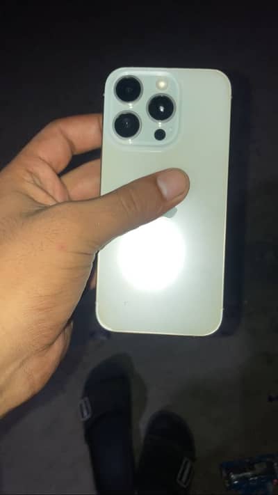 Apple iPhone 15 Pro