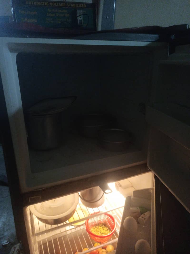 Dawlance fridge 4