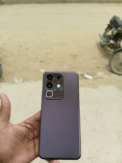 Vivo Y29