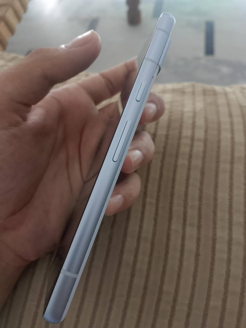 Google Pixel 7a 2