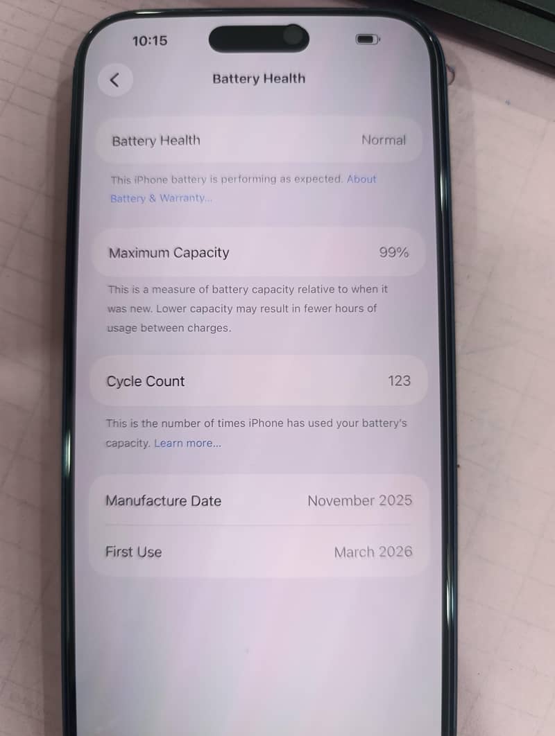Apple iPhone 17 Pro Max 0
