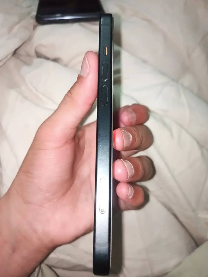 Apple iPhone 15 1
