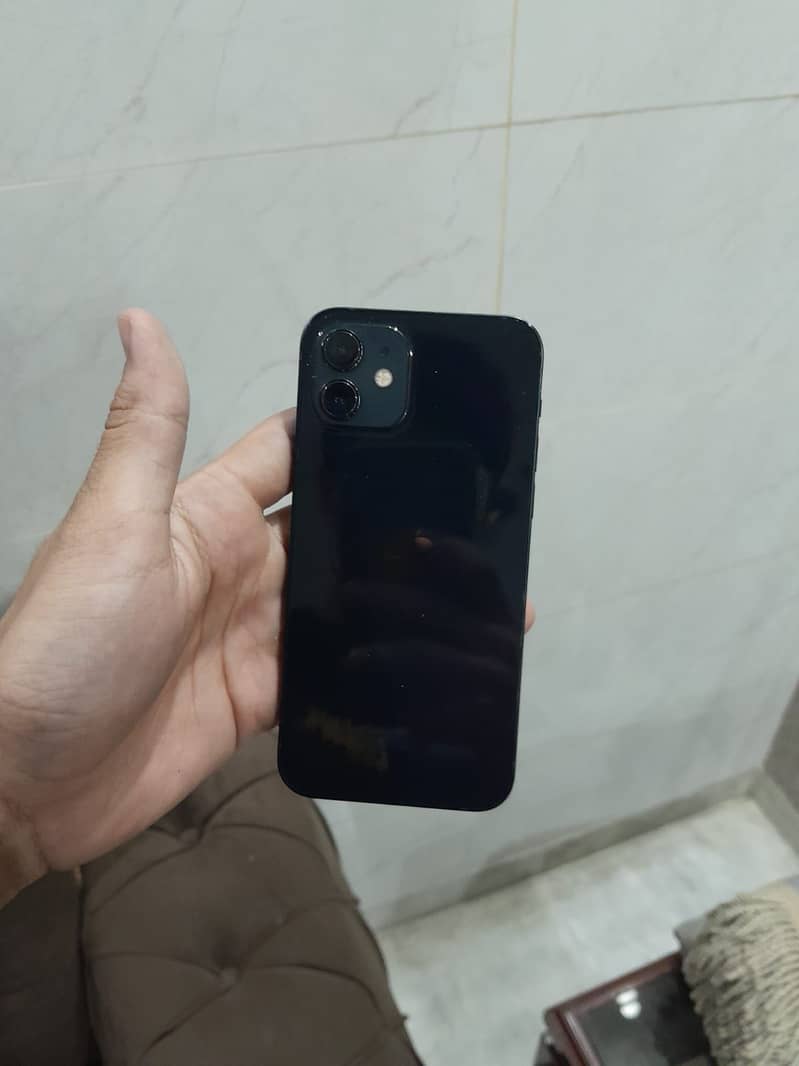 Apple iPhone 12 5
