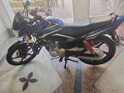 Honda cb125f