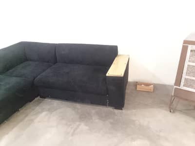 Beautiful 7-Seater Sofa Set for Sale – Good Condition