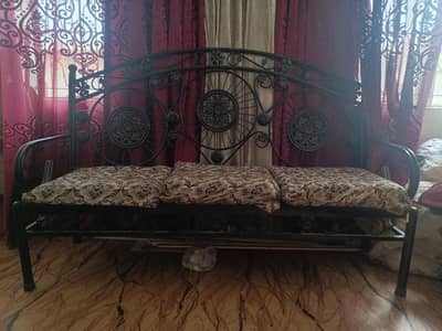 heavy rod iron sofa set & table