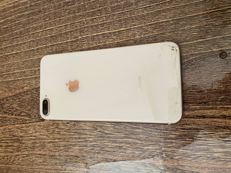 Apple iPhone 8 Plus 0