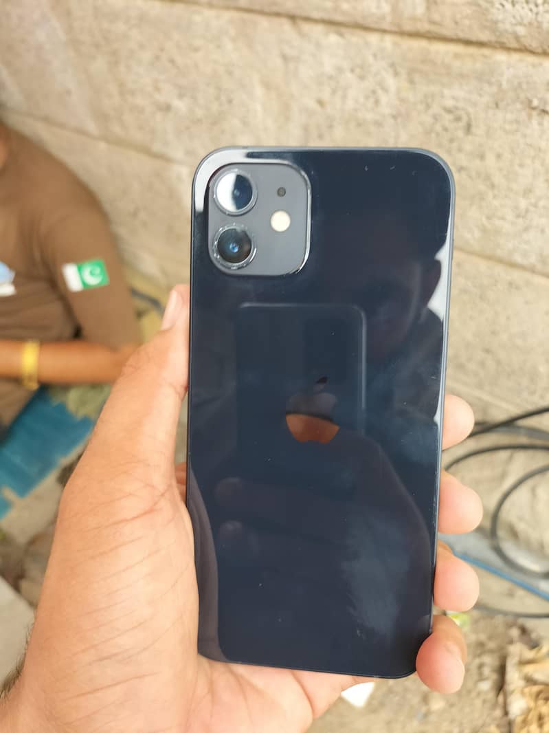 Apple iPhone 12 0