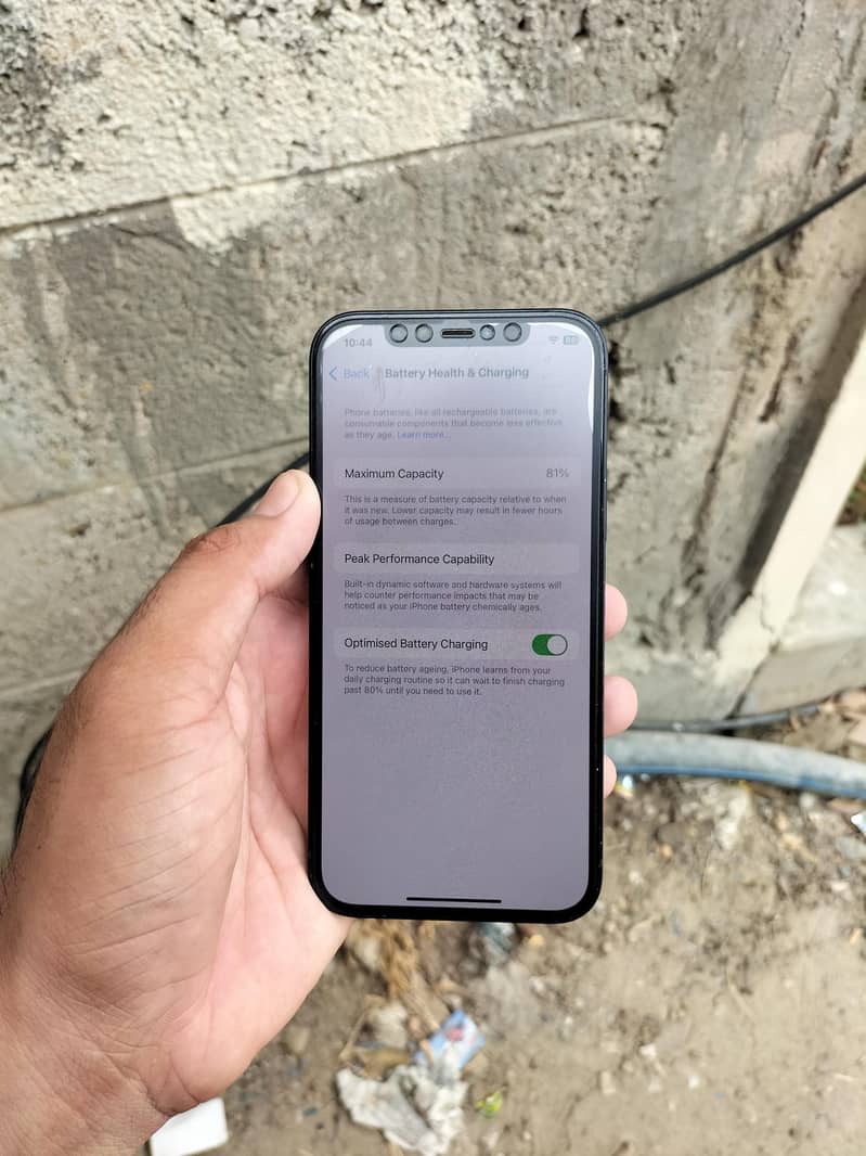 Apple iPhone 12 2