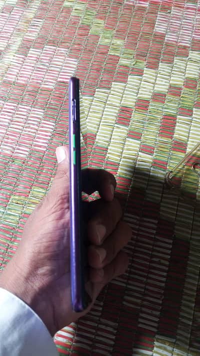 OPPO F11 8x 256 GB